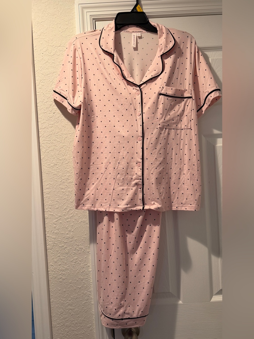 Women's Light Pink Polka Dot Short-Sleeve Pajama Set .